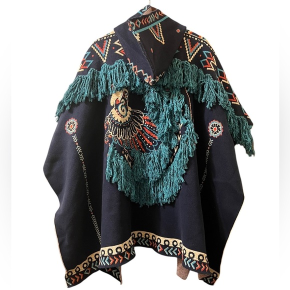 Chekanka San Fringe Tribal Poncho Hooded Cape‎ Coat OS - Picture 3 of 7